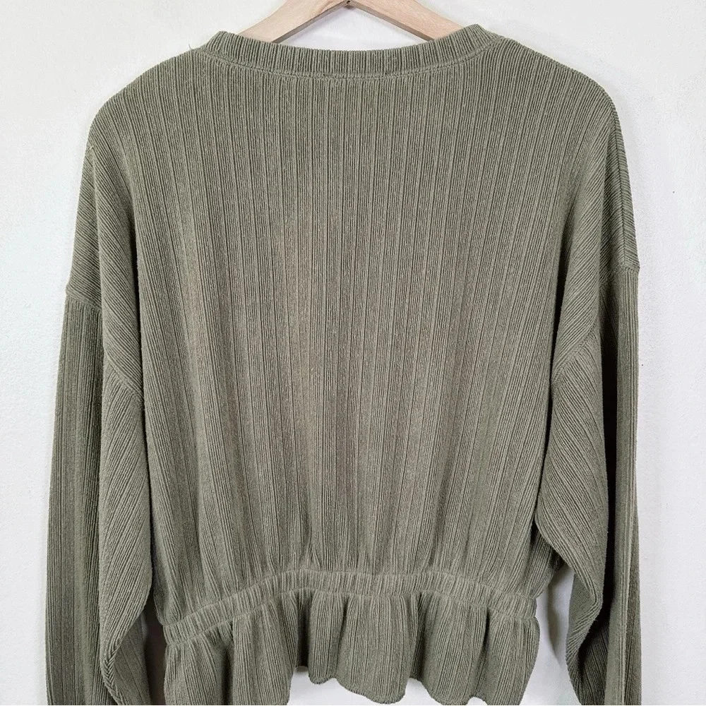 Zara Womens Size Medium Crew Neck Textrued Ribbed Long Sleeve Ruched Waist Top